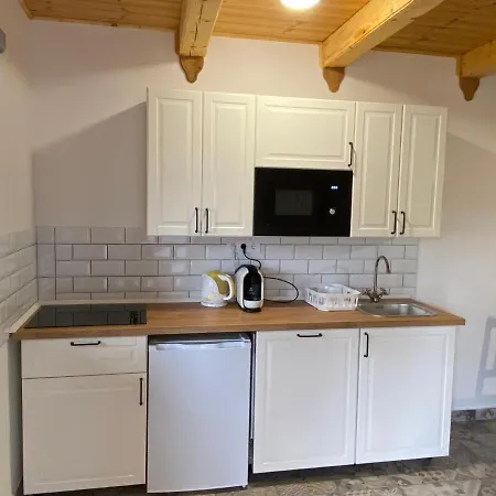 Tisza-i Apartment